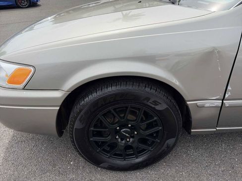 Used 1999 Toyota Camry LE image 19