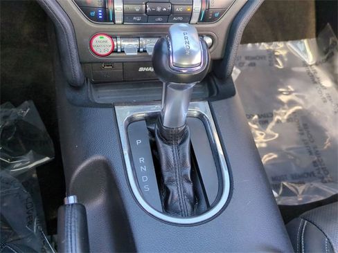 Used 2017 Ford Mustang Premium image 17