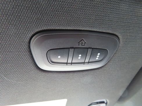 Used 2021 RAM 1500 Big Horn image 30