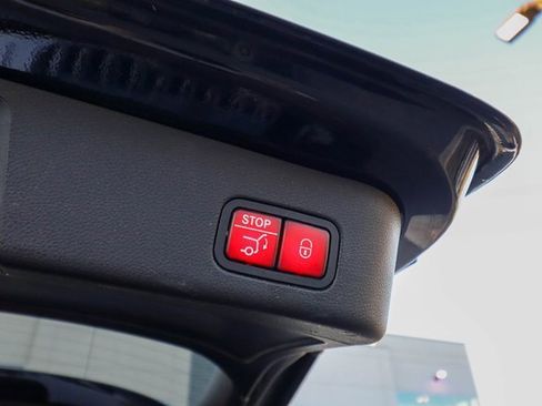 Used 2017 Mercedes-Benz GLE 350 4MATIC image 45