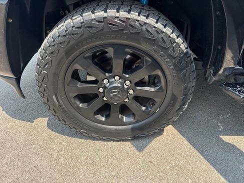 Used 2020 RAM 2500 Laramie AWD/4WD image 17