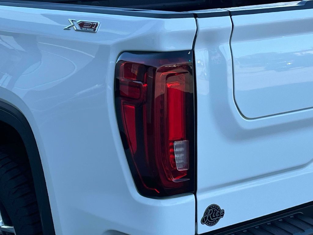 Certified 2023 GMC Sierra 1500 SLT w/ SLT Convenience Package AWD/4WD image 10