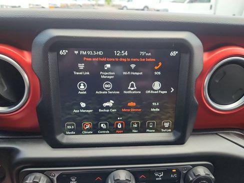 Used 2022 Jeep Wrangler Unlimited Rubicon w/ LED Lighting Group AWD/4WD image 42