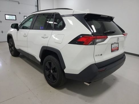 Used 2024 Toyota RAV4 XLE AWD/4WD image 23