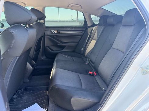 Used 2020 Honda Accord LX image 4