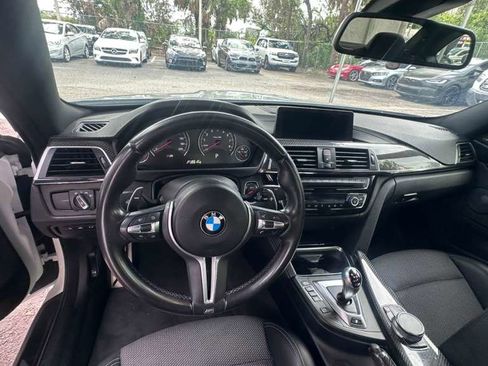 Used 2020 BMW M4 Coupe RWD image 12
