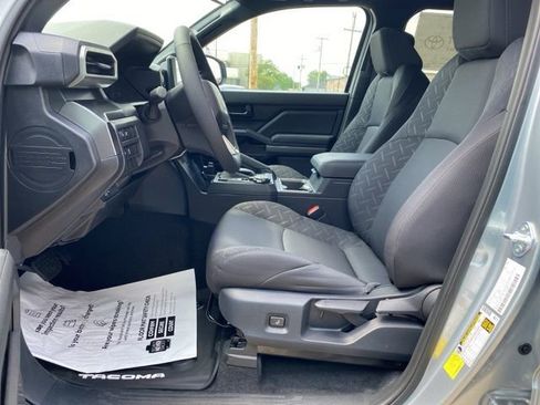 New 2026 Toyota Tacoma SR5 AWD/4WD image 16