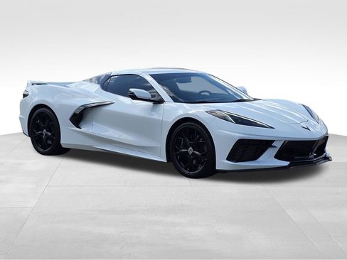 Used 2022 Chevrolet Corvette Stingray Premium Conv w/ Z51 Performance Package RWD image 4