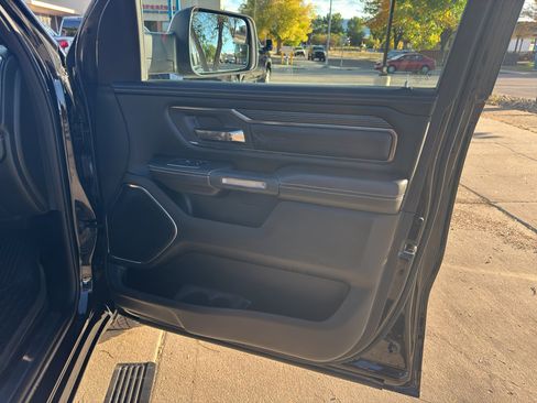 Used 2019 RAM 1500 Limited w/ Body Color Bumper Group image 25