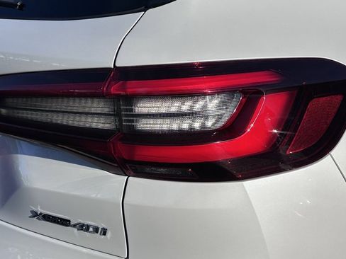 Used 2023 BMW X5 xDrive40i w/ Premium Package image 8