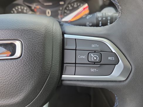 Certified 2022 Jeep Compass Latitude AWD/4WD image 28