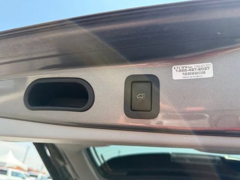 Used 2016 Toyota Highlander Limited Platinum AWD/4WD image 52