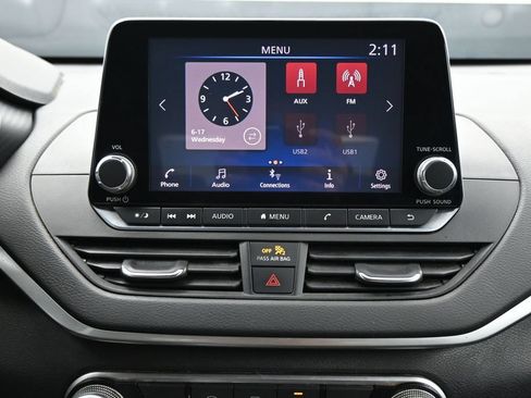 Used 2020 Nissan Altima 2.5 S FWD image 19