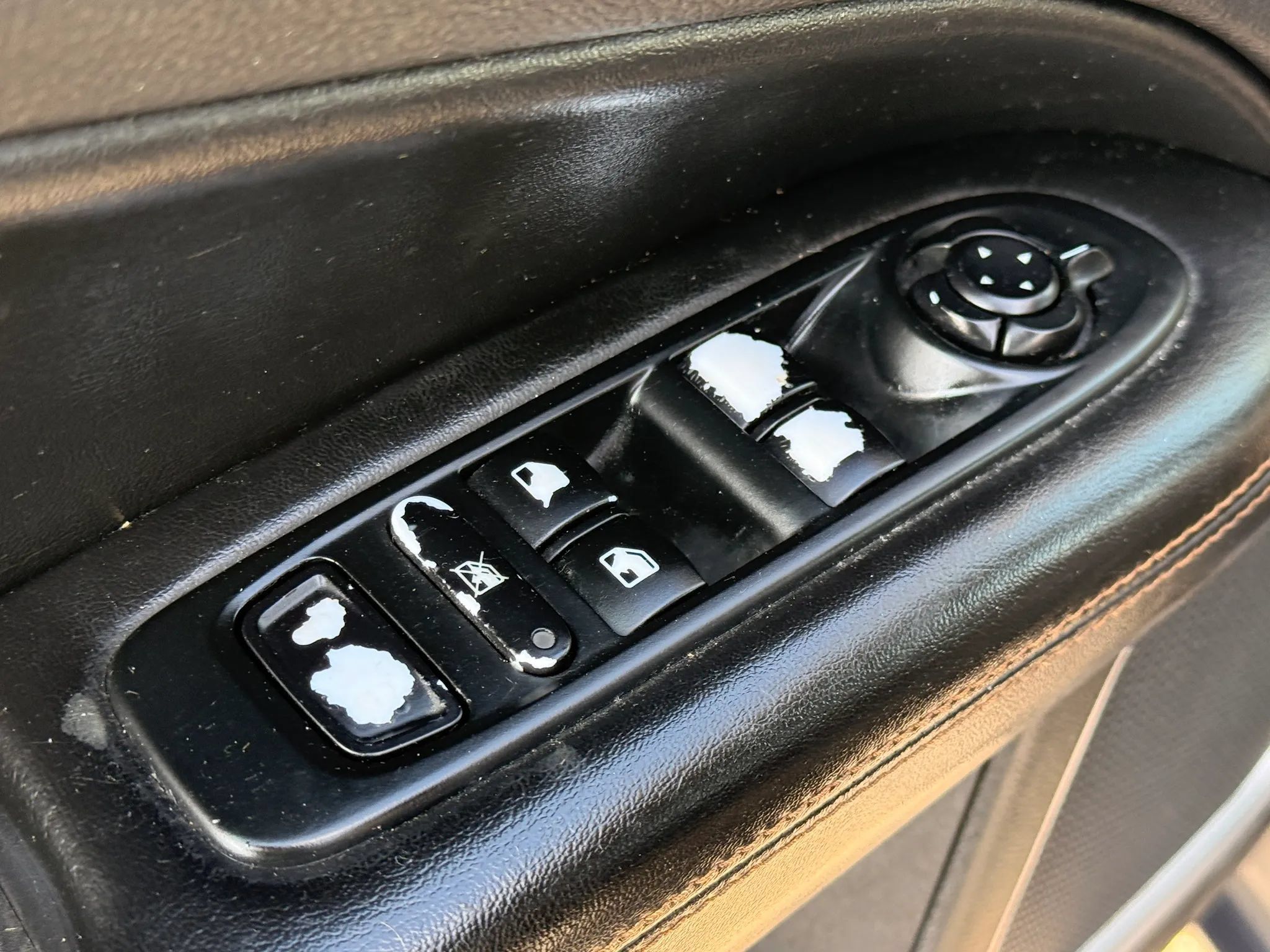 Used 2018 Jeep Compass Limited AWD/4WD image 23