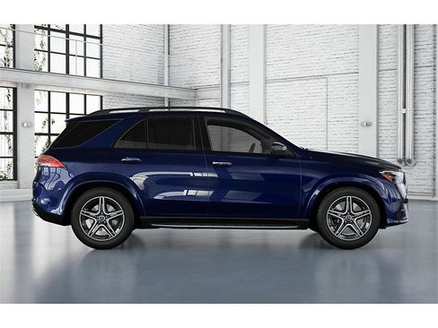 New 2026 Mercedes-Benz GLE 450 4MATIC image 2