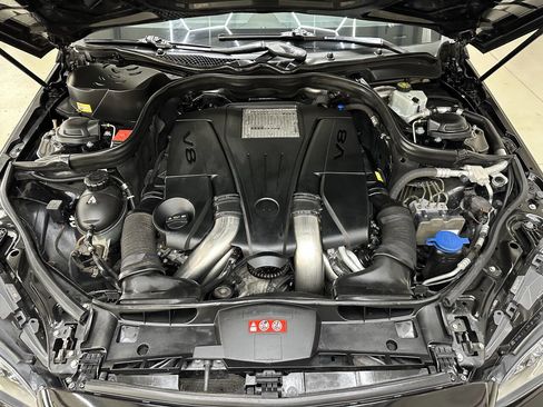Used 2014 Mercedes-Benz E 550 E 550 4MATIC AWD 4dr Sedan image 7