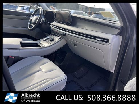 Used 2025 Hyundai Palisade SEL image 20
