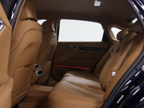 New 2027 Genesis G80 2.5T AWD/4WD image 32