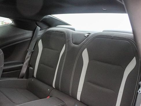 Used 2018 Chevrolet Camaro SS RWD image 22