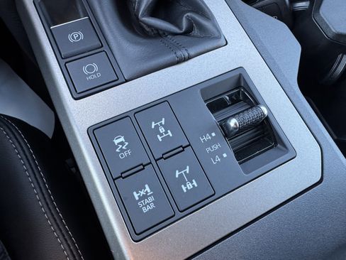 Used 2025 Toyota Land Cruiser image 29