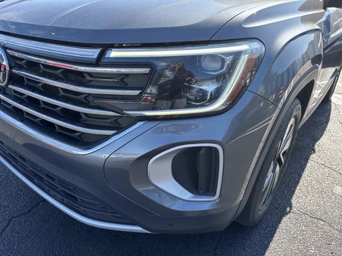 Used 2024 Volkswagen Atlas SE image 9