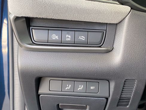 Certified 2026 MAZDA CX-30 AWD 2.5 S image 32