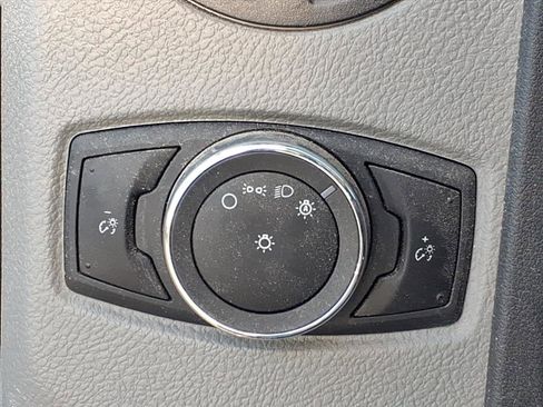 Used 2024 Ford E-450 and Econoline 450 Super Duty w/ Power Windows & Locks Group image 25