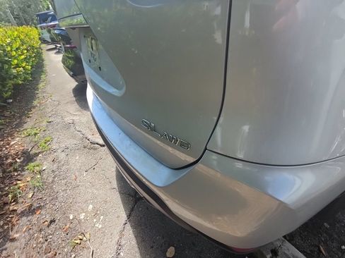 Used 2018 Nissan Rogue SL AWD/4WD image 6