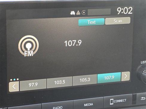 Used 2023 Honda Accord EX image 30