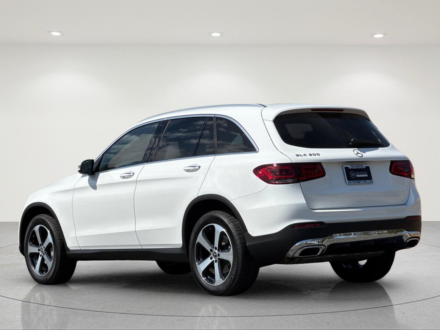 Used 2020 Mercedes-Benz GLC 300 image 4