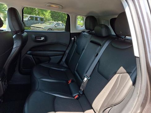 Certified 2021 Jeep Compass Latitude AWD/4WD image 20