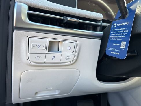 New 2026 Hyundai Tucson Limited image 18