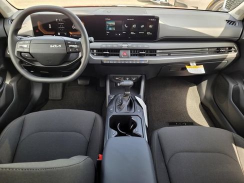New 2026 Kia K4 FWD image 13