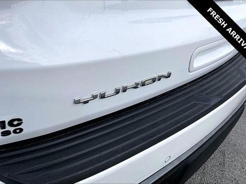 Used 2021 GMC Yukon XL AT4 w/ AT4 Premium Plus Package image 23