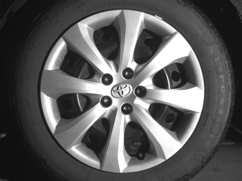 Used 2025 Toyota Corolla LE FWD image 12