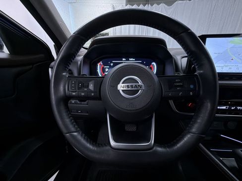 Used 2021 Nissan Rogue Platinum AWD/4WD image 26
