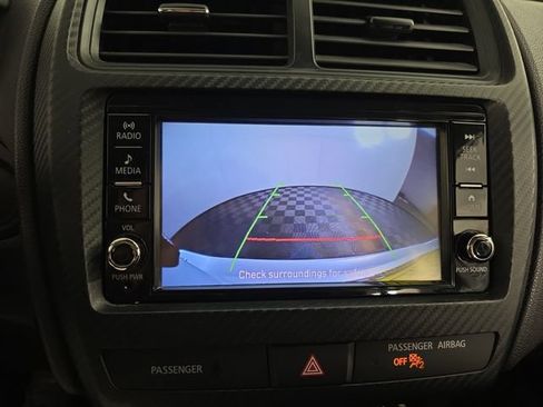 Used 2024 Mitsubishi Outlander Sport ES AWD/4WD image 19