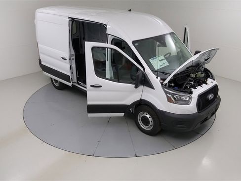 New 2025 Ford Transit 250 148 Medium Roof image 39