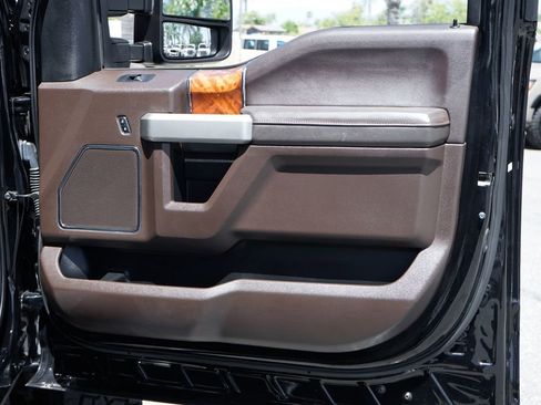 Used 2017 Ford F250 King Ranch w/ King Ranch Ultimate Package image 45