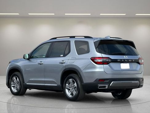New 2026 Honda Pilot EX-L image 5