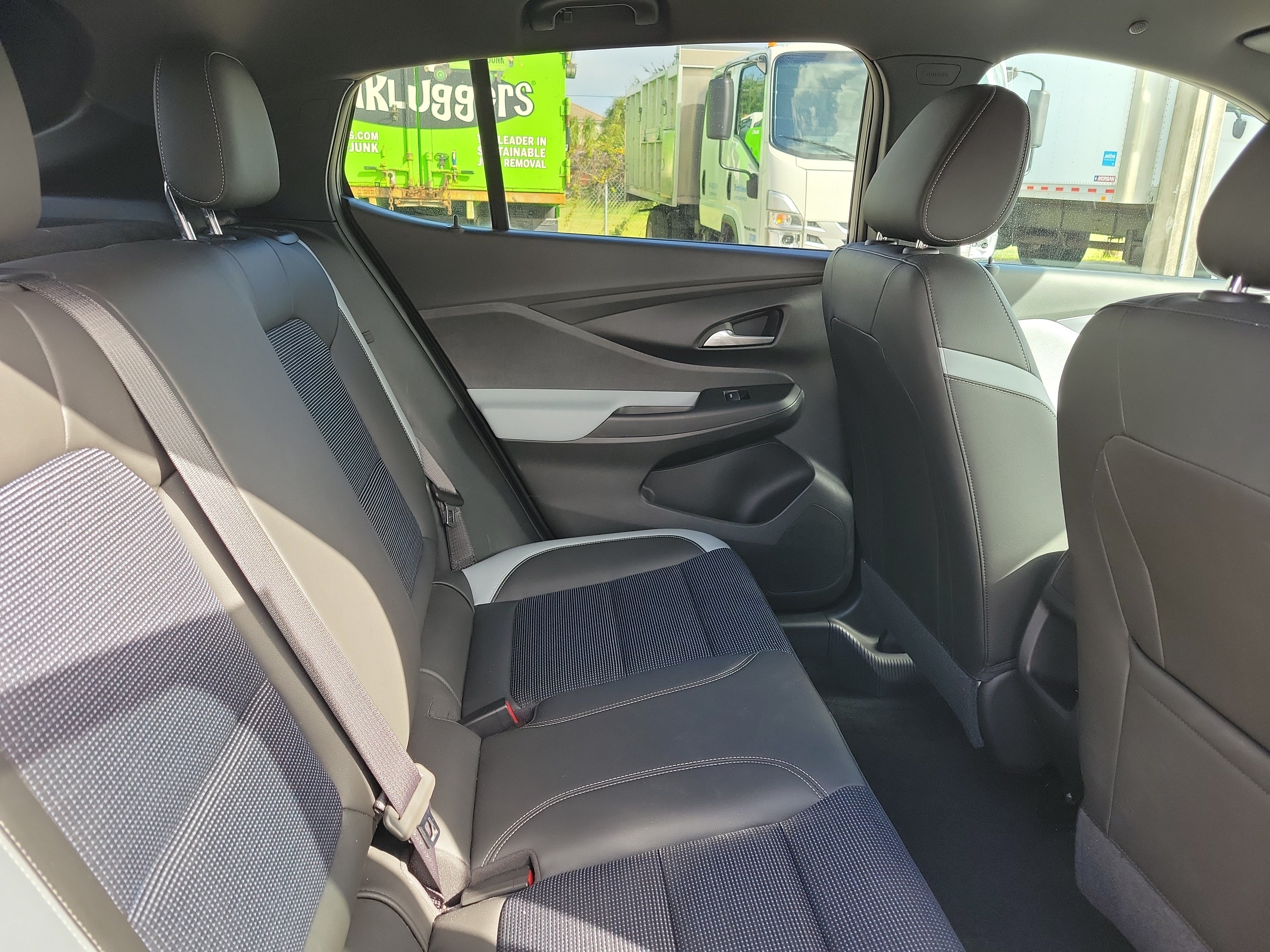 Used 2024 Buick Envista Preferred w/ Convenience I Package FWD image 7
