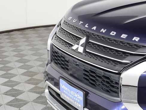 Used 2024 Mitsubishi Outlander SEL image 11