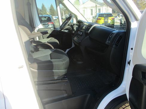 Used 2021 RAM ProMaster 1500 image 13