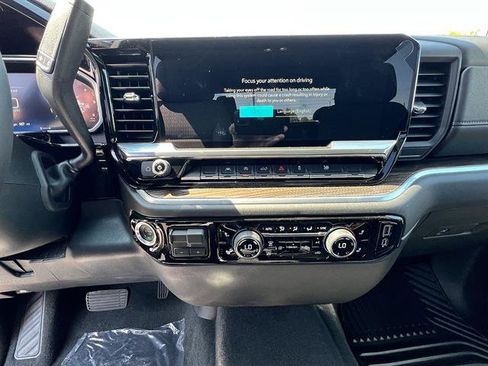 New 2026 Chevrolet Silverado 1500 LT AWD/4WD image 13