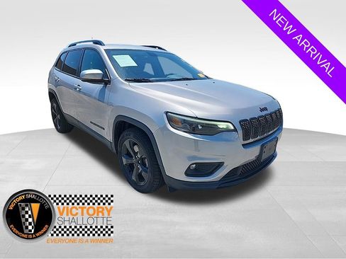 Certified 2020 Jeep Cherokee Latitude Plus FWD image 1