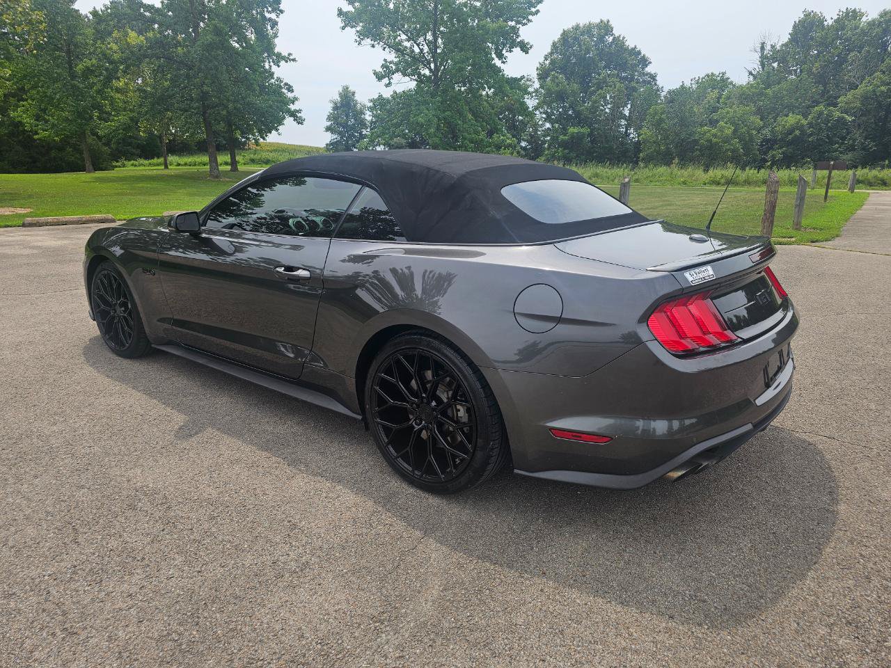 Used 2020 Ford Mustang GT Premium RWD image 7