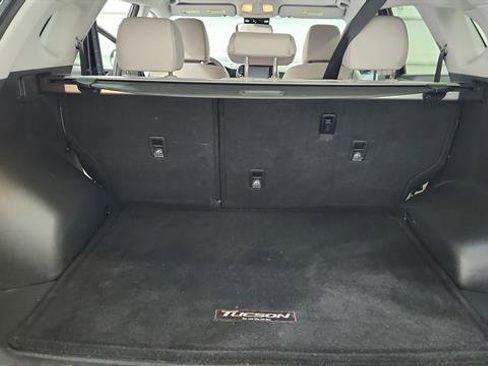 Used 2019 Hyundai Tucson SE image 10