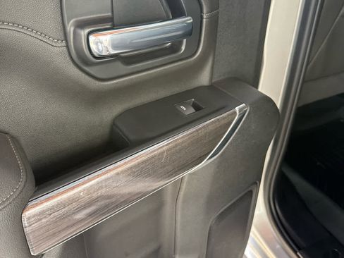 Used 2022 Chevrolet Silverado 3500 LTZ w/ LTZ Plus Package image 32