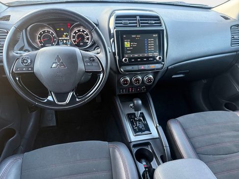 Used 2022 Mitsubishi Outlander Sport SE AWD/4WD image 14