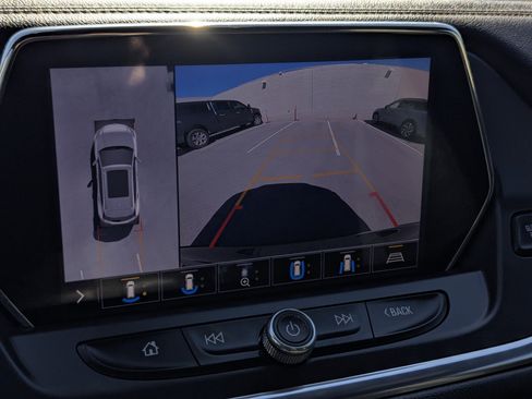 Used 2020 Chevrolet Blazer Premier w/ Driver Confidence II Package image 11